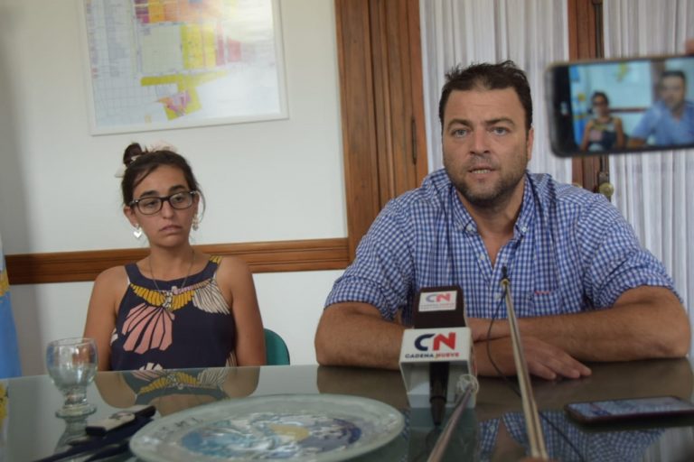 Municipales reclaman y quitan colaboración