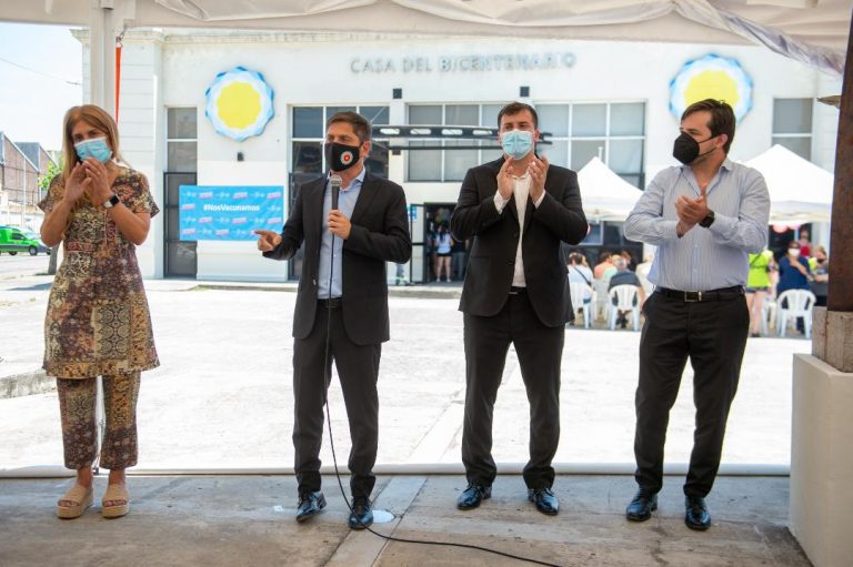 Es libre la vacunación con tercera dosis para mayores de 60 años