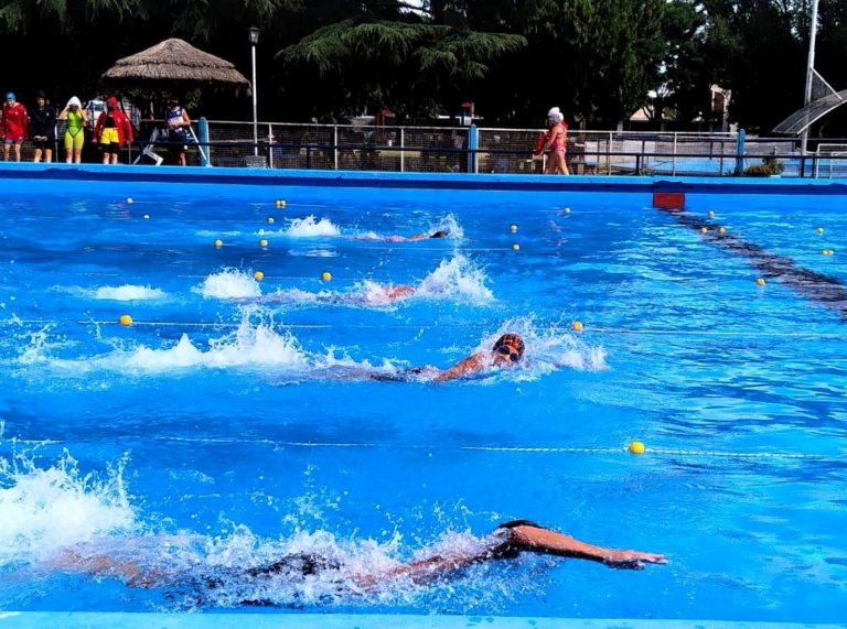La temporada de Natación empezó en Libertad