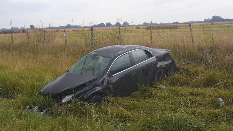 Despiste y vuelco en Ruta Nacional Nº 5