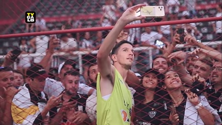 El cariño de Nacho Fernández y la Massa del Mineiro es mutuo