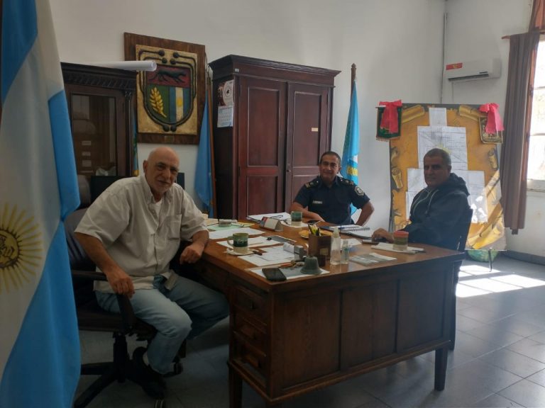 Autoridades visitaron la localidad de Quiroga