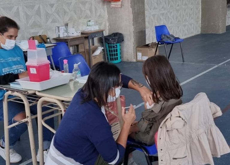 Comenzó la vacunación en las escuelas