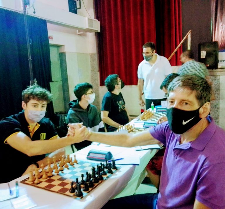 Mussanti y Heredia participaron del Chess Open de Pérez