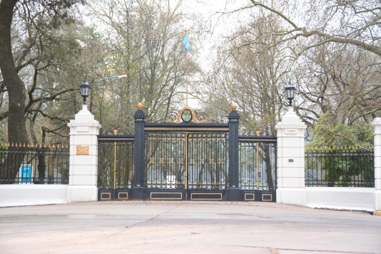 El Parque está cerrado, por seguridad