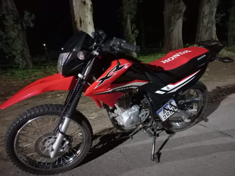 Tránsito: secuestraron 14 motos y un auto