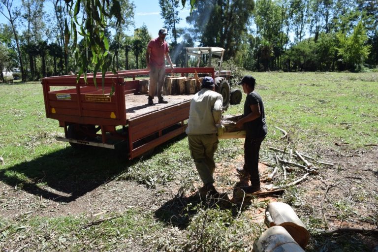 Hay localidades que siguen sin luz y agua de red