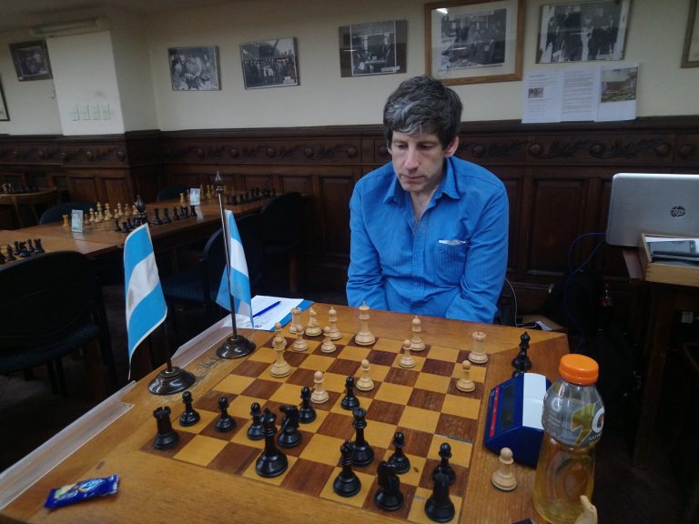 Valiosímo empate de Diego Mussanti ante Horacio Saldano Dayer