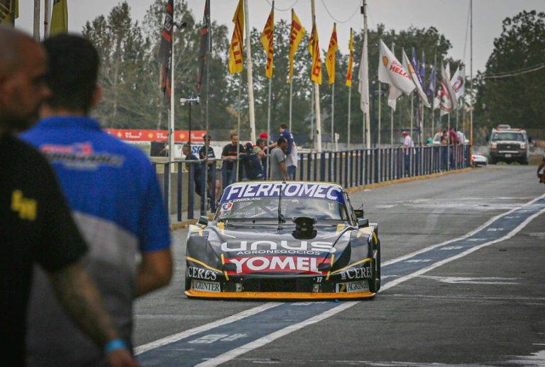 Tomás Cingolani sufrió un toque y terminó 17º