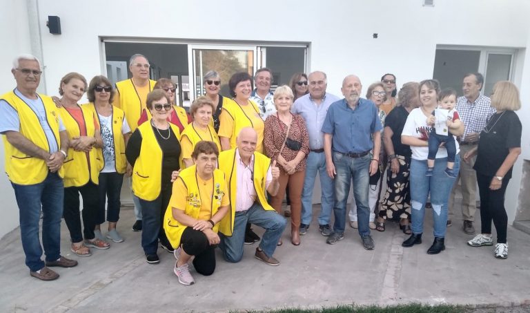 El Club de Leones entregó premios de su rifa