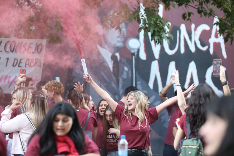 El radicalismo crece en las universidades