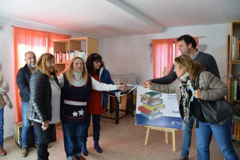 Quedó inaugurada la nueva biblioteca de Dudignac