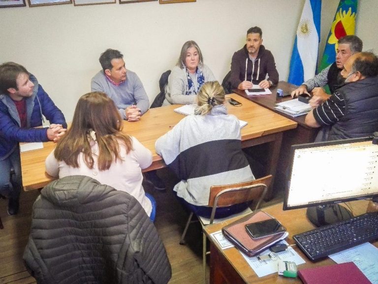 Concejales del FdT se reunieron con el Consejo Escolar