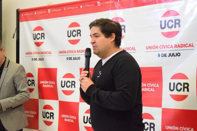 La UCR conmemoró el 212º aniversario de la Revolución de Mayo