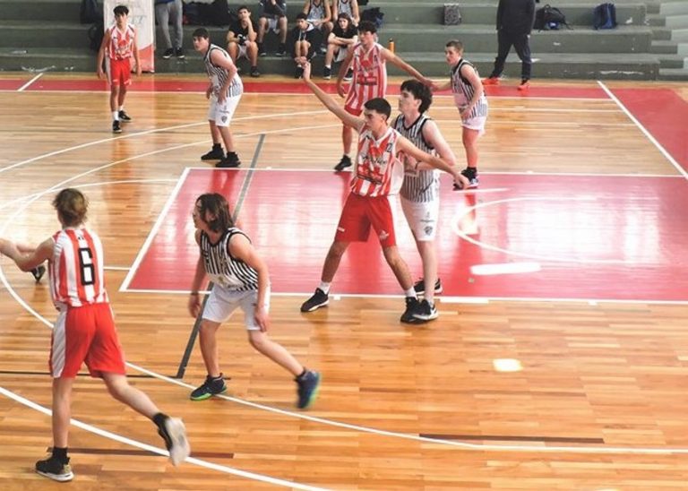 Básquet: Atlético visitó a Sportivo 25 de Mayo