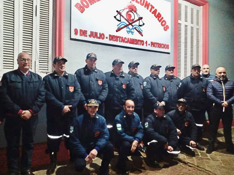 Bomberos de Patricios realizaron un acto
