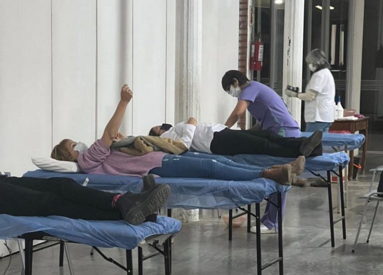 Donaron sangre 65 personas en Sociedad Rural