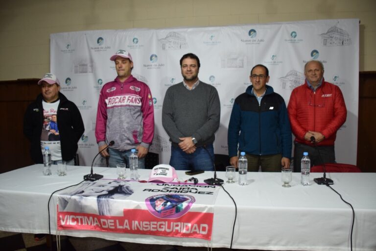 Presentación del Pro Car 4000 y el Turismo Zonal Pista