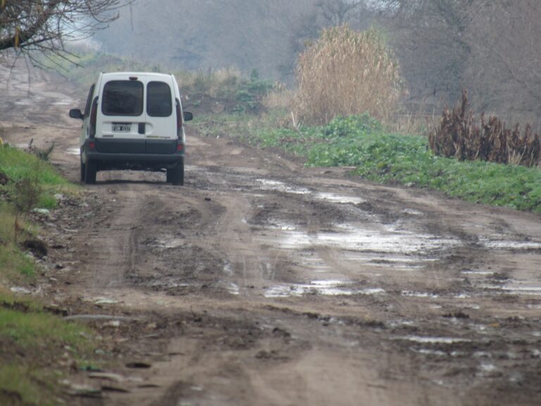 Caminos: prohiben circulación después de la lluvias