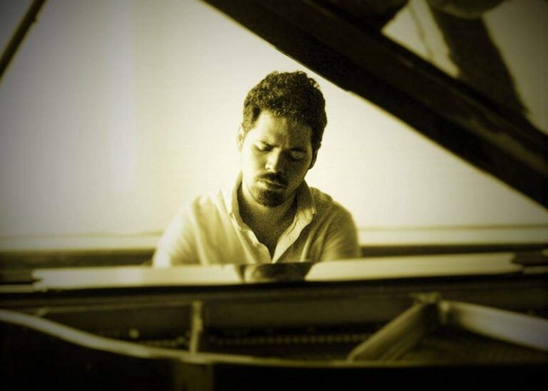 Este sábado Concierto de Piano en el Salón Blanco