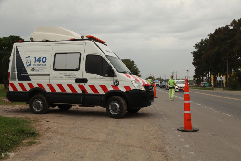 Más de 30 puestos móviles de seguridad vial y 17 bases fijas