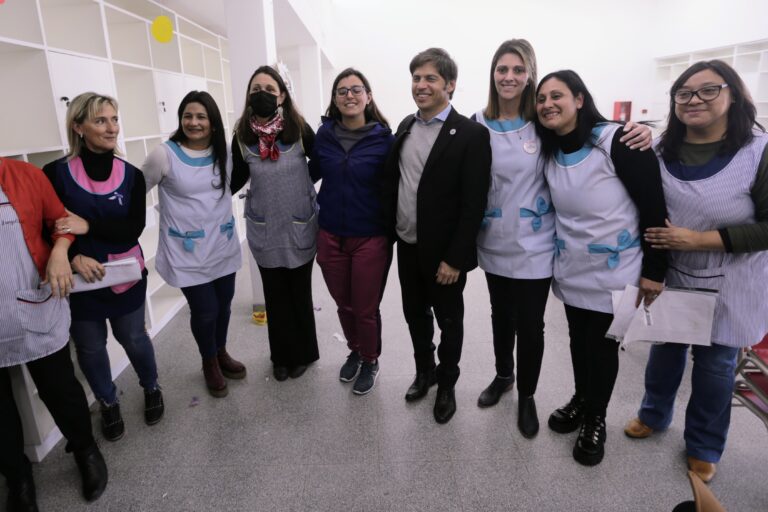 Jardín 991 de La Plata: Kicillof inauguró el edificio escolar 90 en su gestión