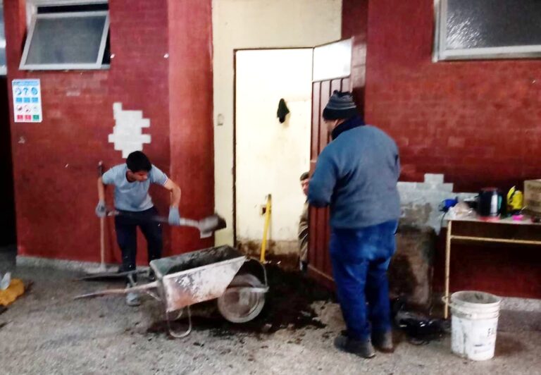 En el receso se avanzó en obras escolares