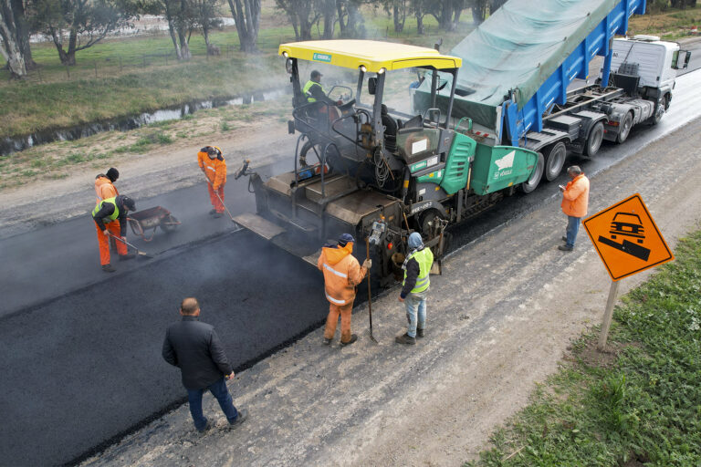 Ruta Provincial N°65: etapa final de la obra entre Bolívar y 9 de Julio
