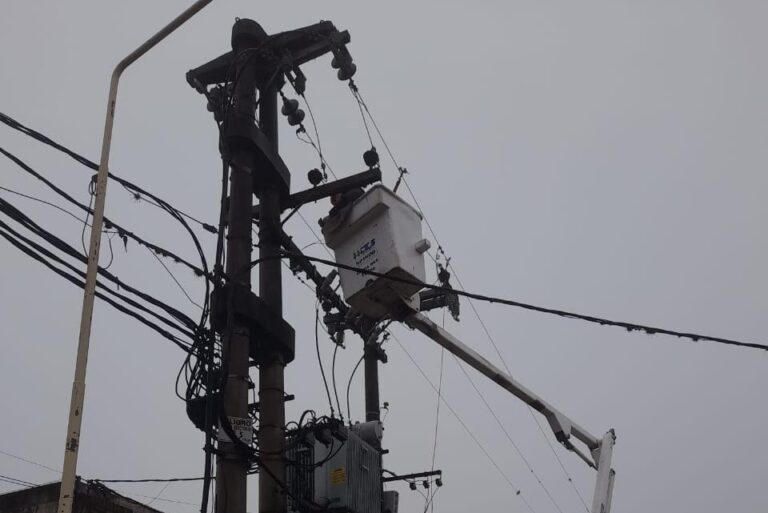 La tormenta eléctrica dejó sin luz un sector de la Ciudad