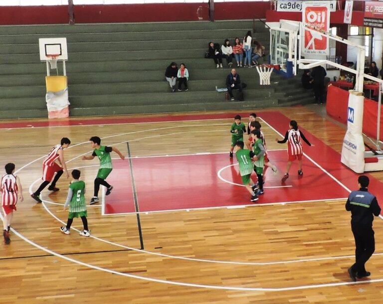Minibásquet: Atlético 9 de Julio derrotó a Gimnasia (Ch)