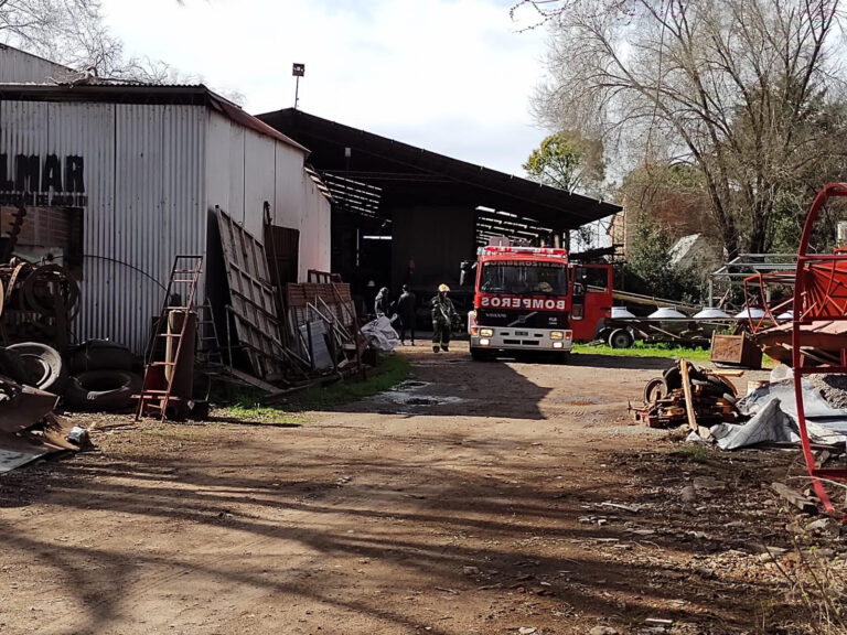 Explosión en una fábrica de 9 de Julio