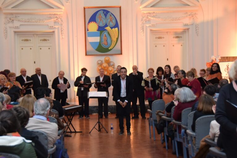 Coral Reencuentro estuvo de festejo