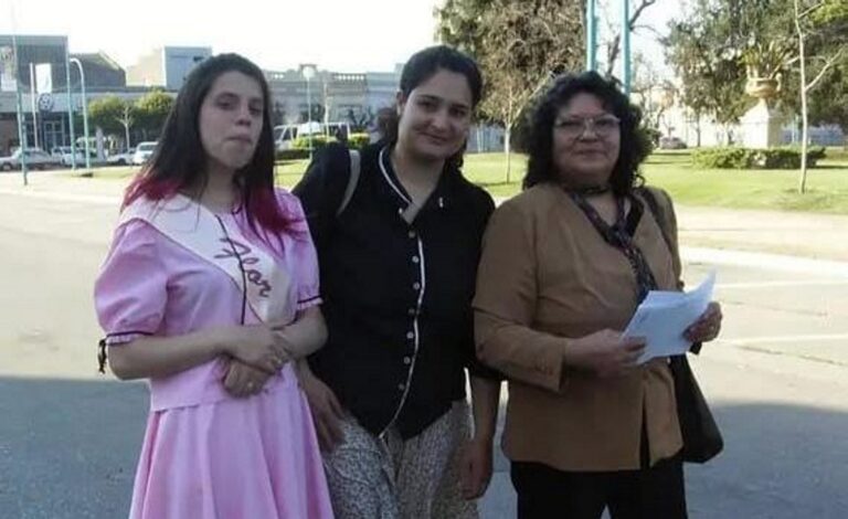 Escuela Danzas Nativas arriba a su 39 Aniversario