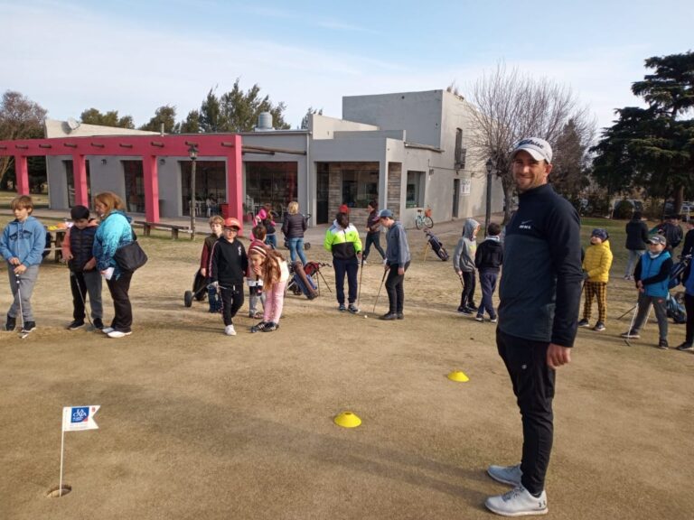 Golf Club Atlético 9 de Julio: amplia actividad