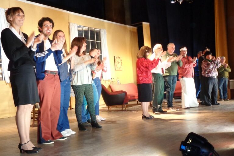 Excelente debut de “Las d’enfrente”