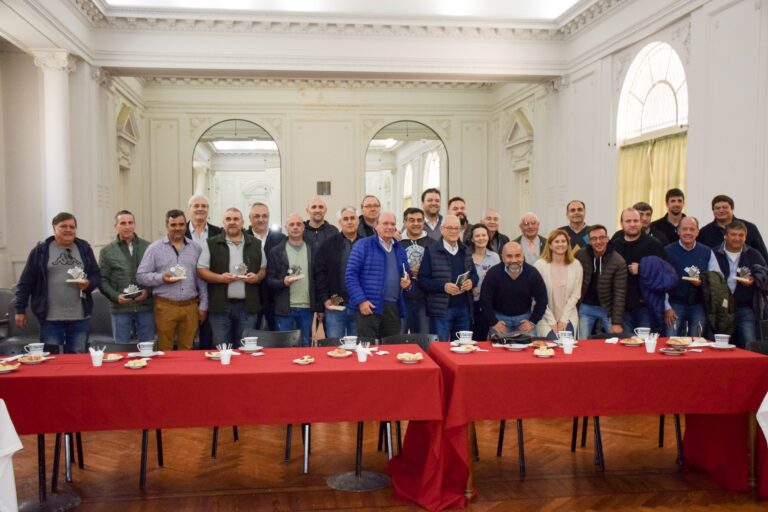 Más de 30 industriales participaron del desayuno de trabajo