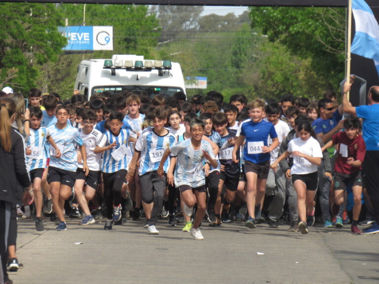 La 10ma Maratón Estudiantil fue una fiesta