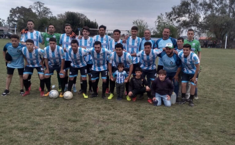 Primer festejo de 12 de Octubre