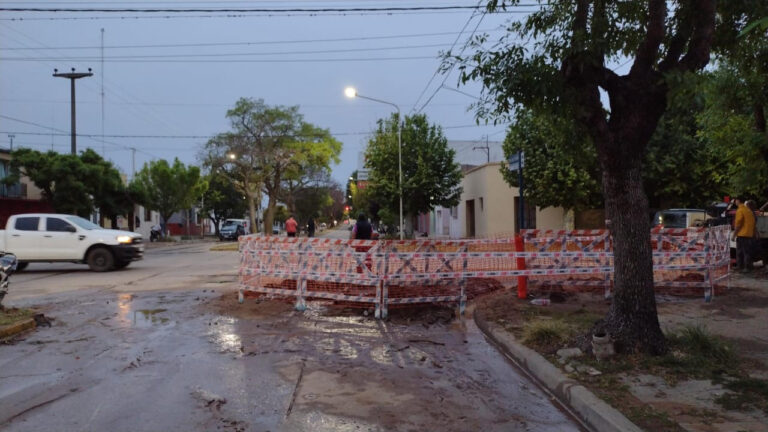 Reparación terminada: circular con precaución por Pironio y Santa Fe