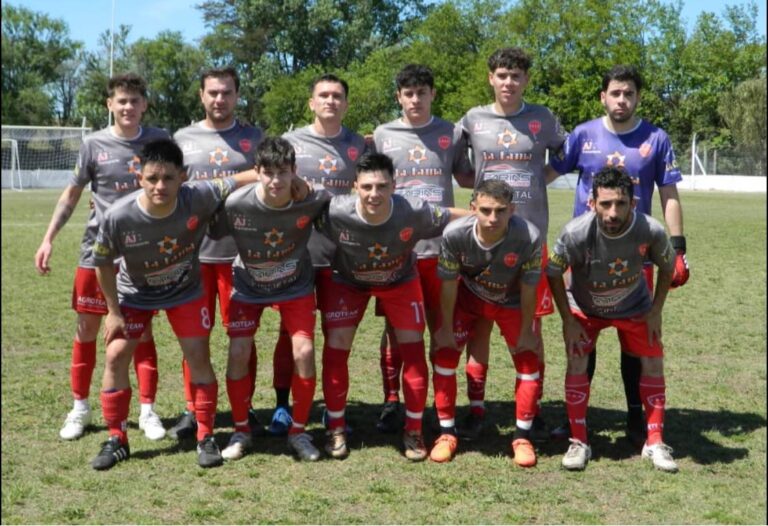 Cuarta División: Agustín Alvarez no afloja
