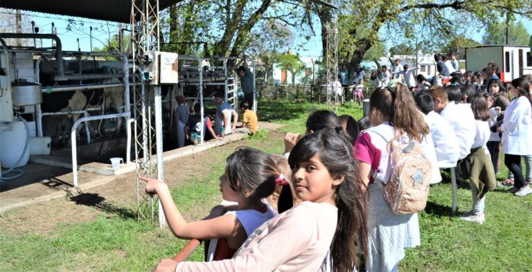 La Expo Rural empieza con Aula Aapresid y charla de Jorge Giacobbe