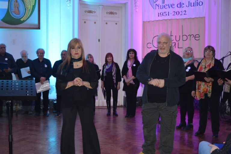 Dio comienzo el ciclo Octubre Coral