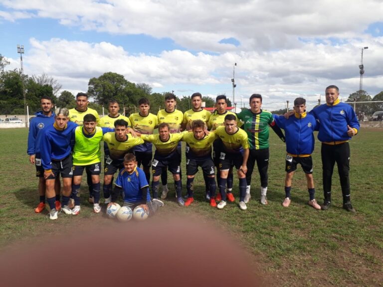 Once Tigres ganó en Naón