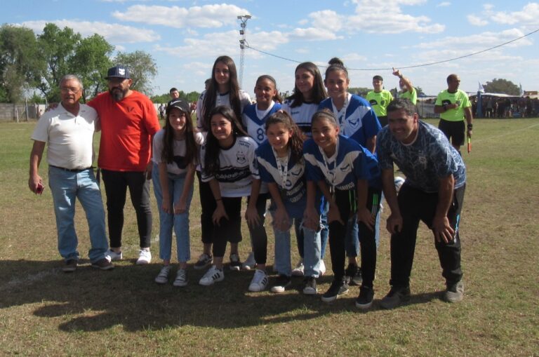 Las Campeonas de los Bonaerenses fueron reconocidas