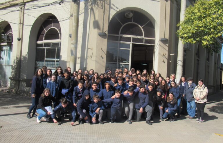 Visita de escolares a EL 9 DE JULIO