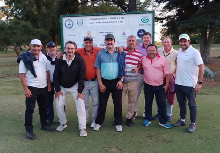 Golf: el Club Atlético clasificó primero en el Torneo 4 Zonas