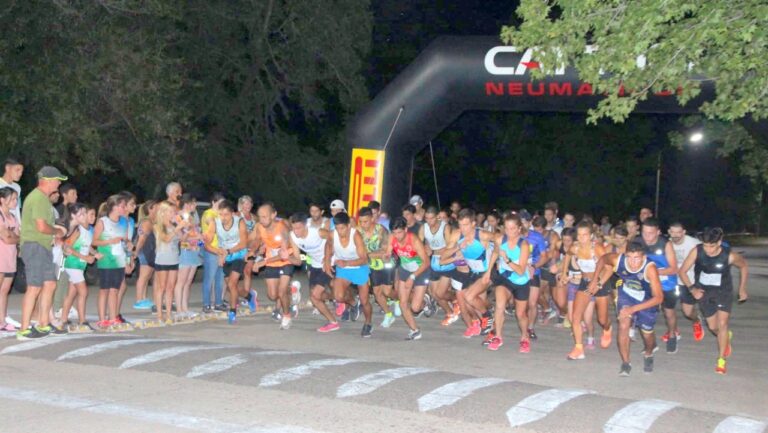 Se corren los 5k Nocturnos del Club Atlético 9 de Julio
