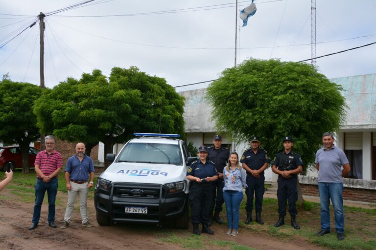 French recibió un nuevo móvil policial