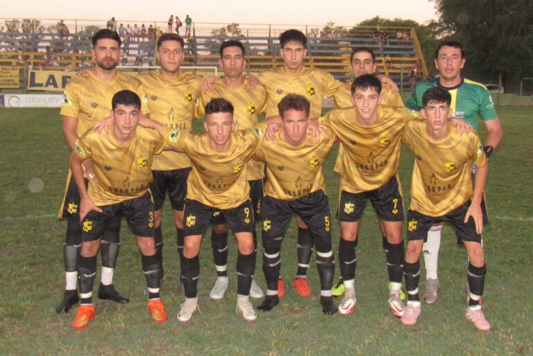 Once Tigres goleó a El Fortín