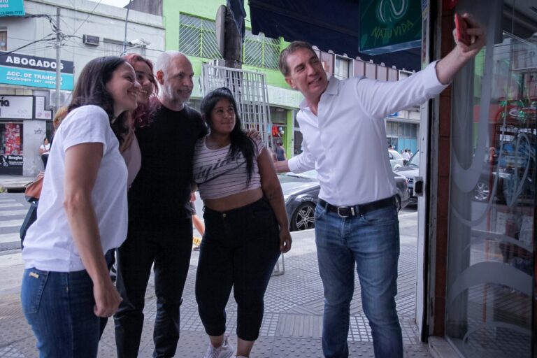 Rodríguez Larreta, Santilli y Jorge Macri recorrieron las obras del Polideportivo